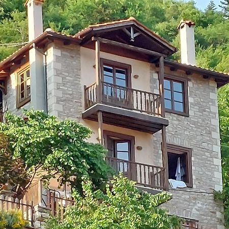 Maisonette Korfes-Κορφές-Μ Δύο Αυτόνομοι Όρoφοι Της Βίλας Κορφές Για Οικογένειες Και Μικρές Παρέες Karpenisi Exterior photo