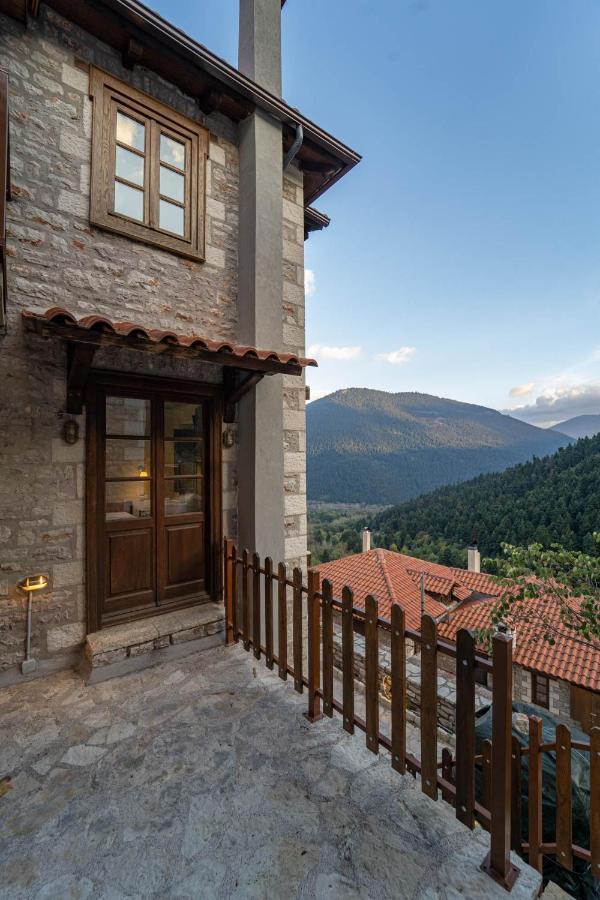 Maisonette Korfes-Κορφές-Μ Δύο Αυτόνομοι Όρoφοι Της Βίλας Κορφές Για Οικογένειες Και Μικρές Παρέες Karpenisi Exterior photo