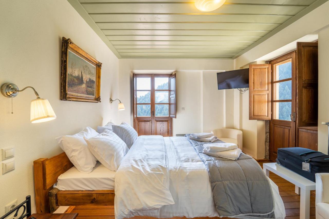 Maisonette Korfes-Κορφές-Μ Δύο Αυτόνομοι Όρoφοι Της Βίλας Κορφές Για Οικογένειες Και Μικρές Παρέες Karpenisi Exterior photo
