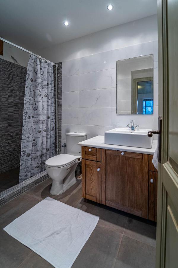 Maisonette Korfes-Κορφές-Μ Δύο Αυτόνομοι Όρoφοι Της Βίλας Κορφές Για Οικογένειες Και Μικρές Παρέες Karpenisi Exterior photo