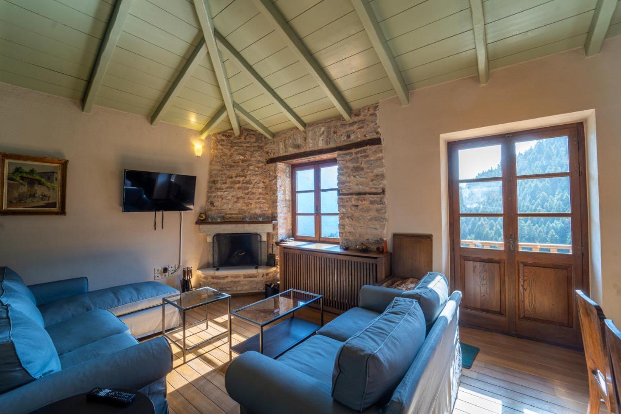Maisonette Korfes-Κορφές-Μ Δύο Αυτόνομοι Όρoφοι Της Βίλας Κορφές Για Οικογένειες Και Μικρές Παρέες Karpenisi Exterior photo